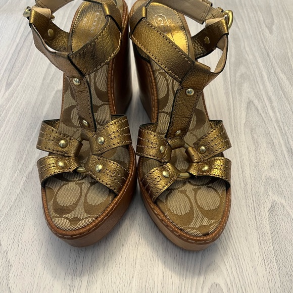 Coach Wedges - Picture 2 of 3